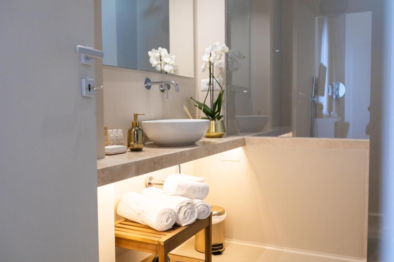 Domus 21 Luxury Suites Rom Exteriör bild